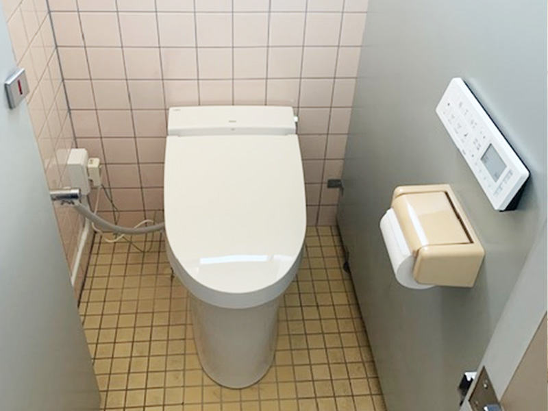 安城市：和式トイレから洋式トイレ LIXILサティスへリフォーム