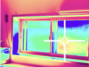 キッチン窓 サーモグラフィ