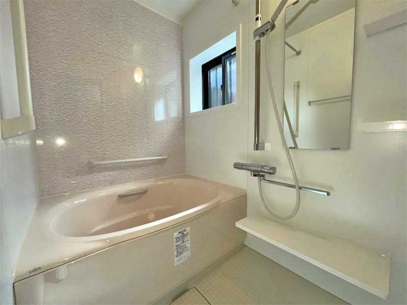 岡崎市：浴室と洗面所のリフォームで快適空間へ