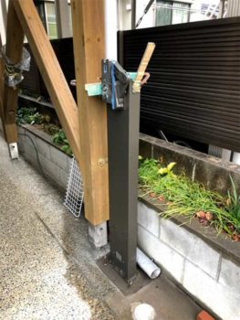 跳ね上げ門扉施工