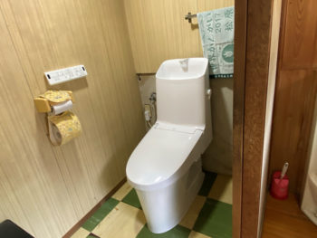 明るく綺麗で、お掃除しやすいトイレになりました