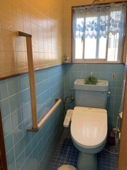 トイレ手すり設置 Before／After